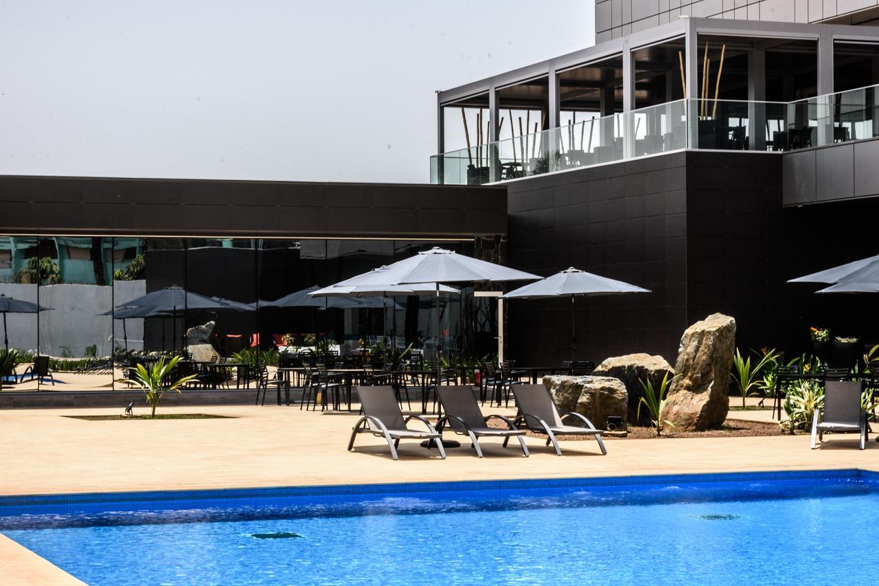 Ceiba Hotel 비사우 외부 사진